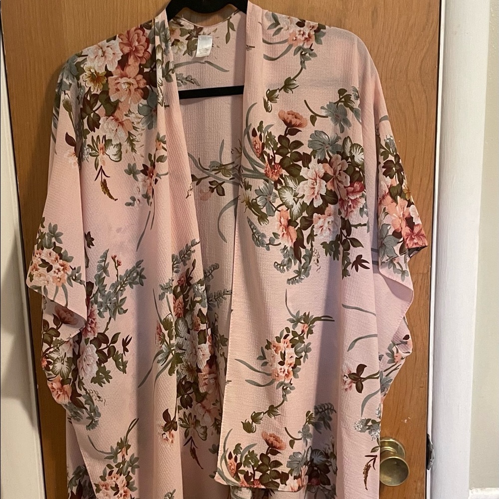 Floral cover up size L EUC